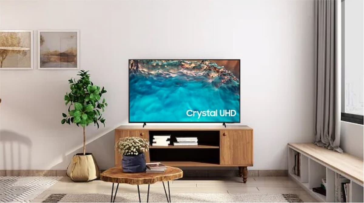 So sánh giá tivi Samsung 43 inch 4k Điện Máy Xanh và Muahangtaikho