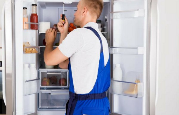 Tủ lạnh rung và kêu to bất thường? Nguyên nhân và cách khắc phục!